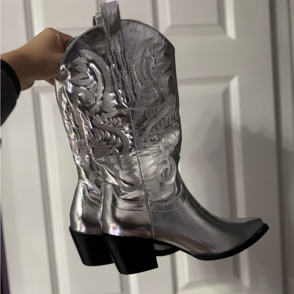 METALLIC SILVER WOMEN'S cowboy boots - Picture 9 of 9